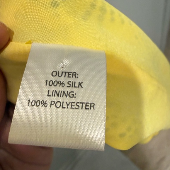 Saloni Silk Mini Dress – Size 2 – Yellow Leaf Print – Long Sleeves – Buttons - Picture 4 of 5